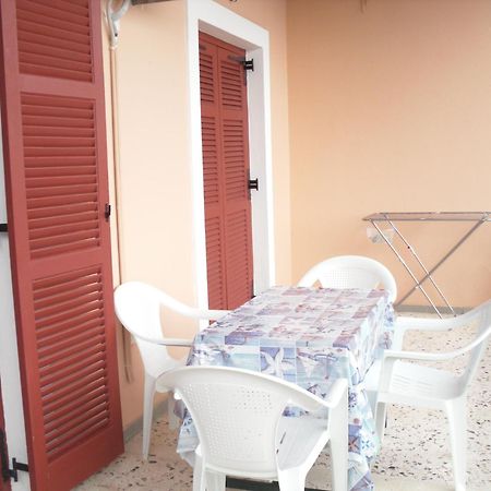 Spiti Kritikos Appartement Benitses  Buitenkant foto